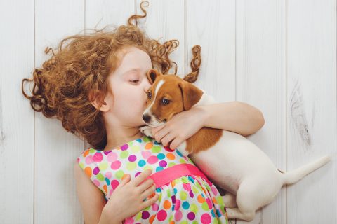 Cani e bambini: come mediare il rapporto con il migliore amico dell'uomo