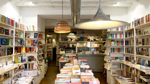 Sosta con libri: i laboratori della libreria Verso a Milano