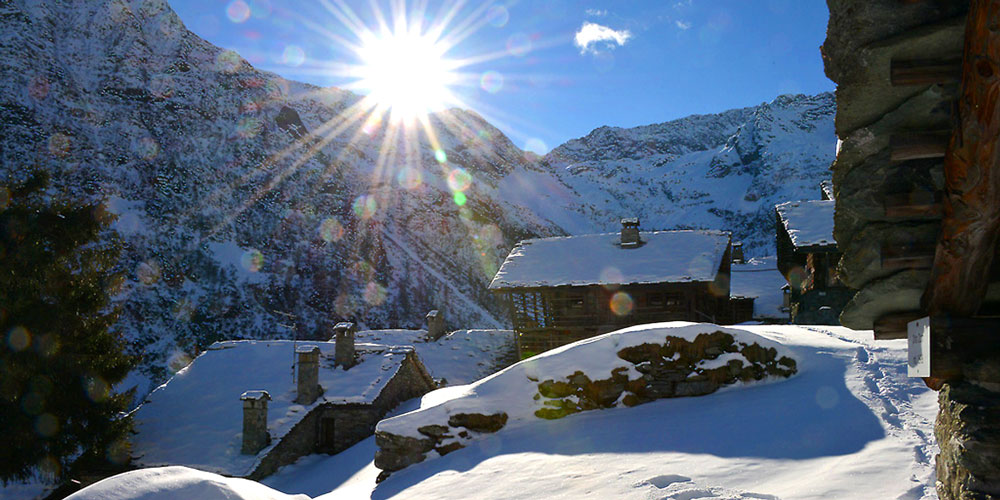 Trekking in Valle Otro, un mondo incantato in Valsesia